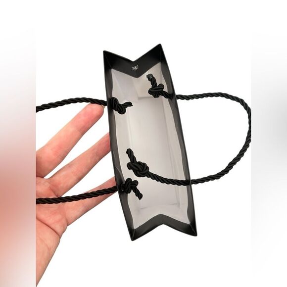 CHANEL Gift Bag - Picture 4 of 4